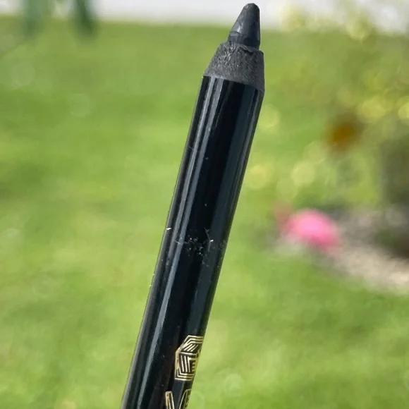 PAT McGRATH LABS Eye Pencil With Sharpener In Xtreme Black - Picture 10 of 15